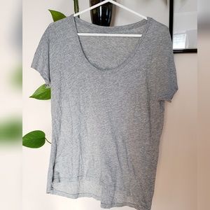 Everlane gray relax fit tshirt XS